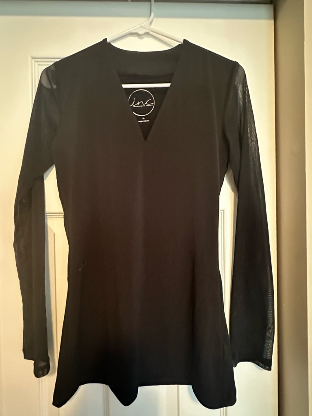INC International Concepts Black V-Neck Long Sleeve Top Mesh Sleeves - Picture 4 of 4